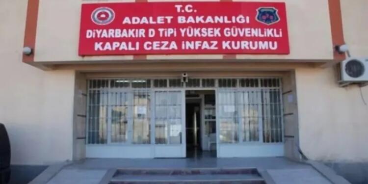 Diyarbakır D Tipi boşaltıldı: 300 tutuklu sürgün edildi