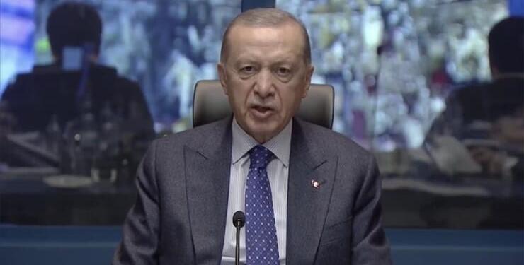 Erdoğan’dan deprem bölgesine lütuf: Şikayetinden vazgeçti