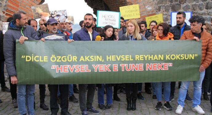 Hevsel Bahçeleri ve Dicle Nehri için açıklama