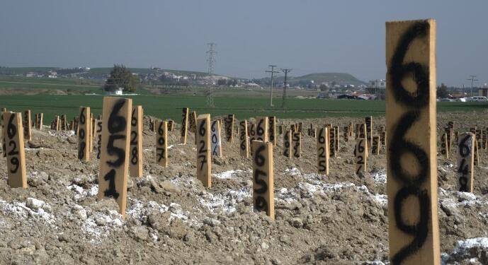 Hatay’da sadece bir mezarlığa 5 bin yurttaş defnedildi