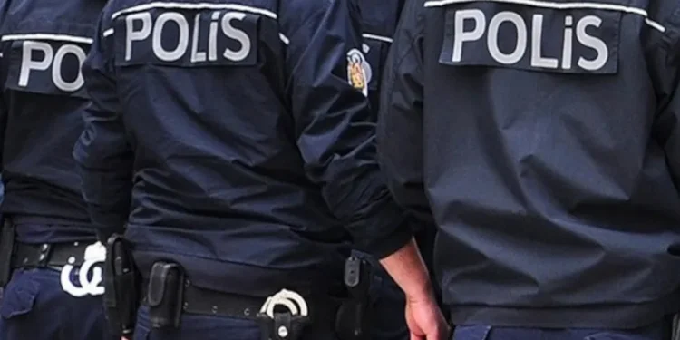 Uyuşturucuyla mücadeleden sorumlu polise uyuşturucu soruşturması