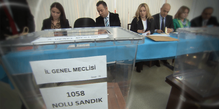 Koruma kararı olan kadınların bilgileri seçimde gizlenecek