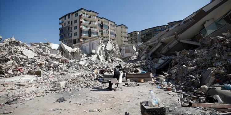 Deprem kentlerinden 2 milyon insan göç etti