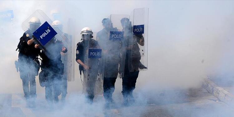 Depremzedeler çadır, iktidar biber gazı alma derdinde