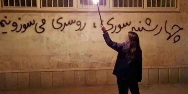 İran ve Rojhilat’ta Çarşema Sor rejim protestolarına dönüştü