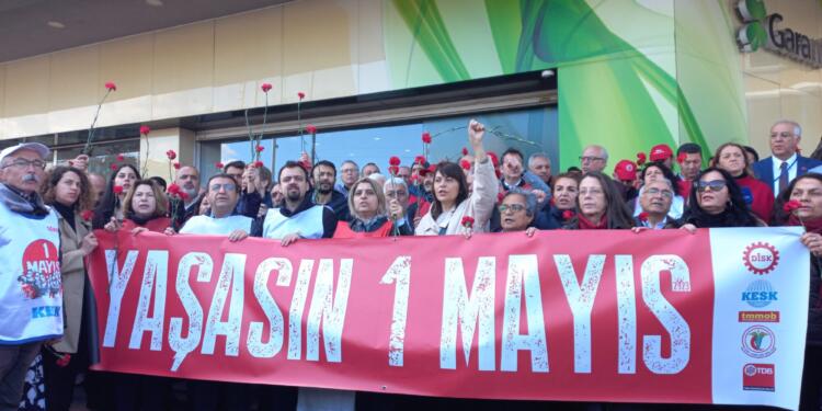 1 Mayıs 1977’de katledilenler Taksim’de anıldı