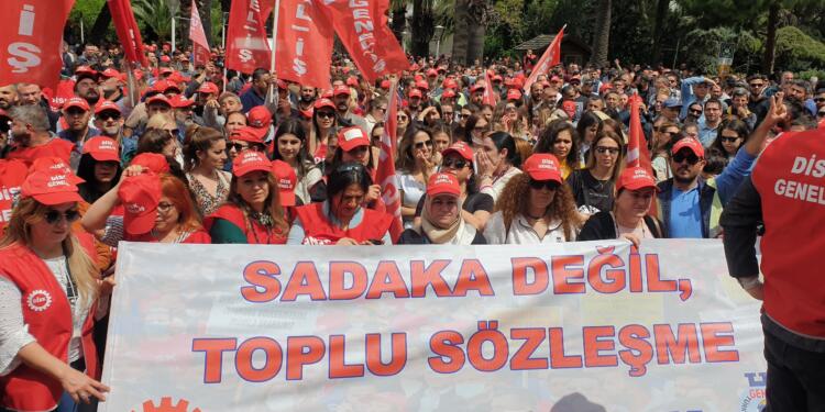 İzmir’de işçiler iş bıraktı: Eşitlik sağlanana kadar eyleme devam