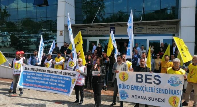 BES, SGK emekçileri için eylem yaptı: İnsanca çalışma koşulları istiyoruz