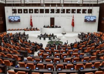 HDP’ye hazine yardımı davası: Erdoğan AYM’yi aradı mı?