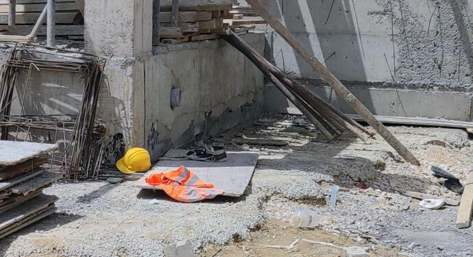 İnşaattan düşen işçi yaşamını yitirdi