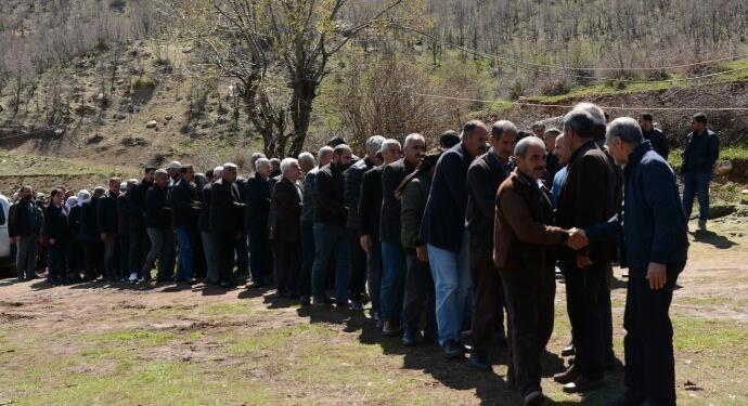 Nazlıer için kurulan taziyeye kitlesel ziyaret