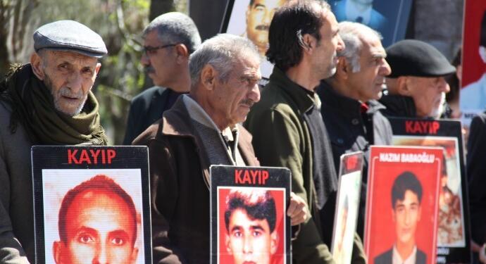 Kayıp yakınları Bulmuş ve Demirel’in faillerini sordu