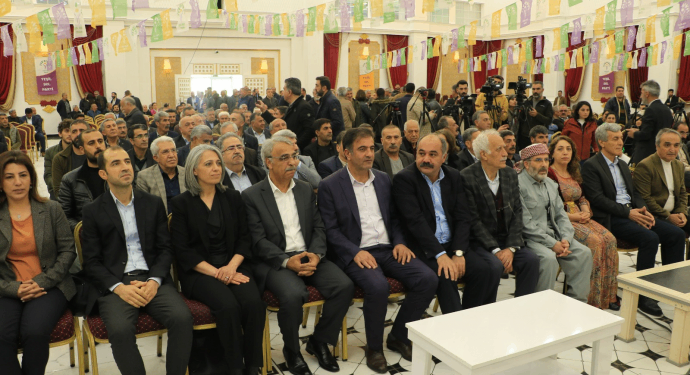 Kürt Özgürlük ve Demokrasi İttifakı seçim deklarasyonunu açıkladı: Özgürlük bizim elimizde