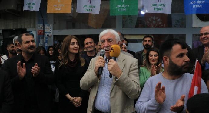 Lice’de buluşma: Demirtaş’ı, Kışanak’ı, Tuncel’i alıp getirmesek Meclis bize haram olsun