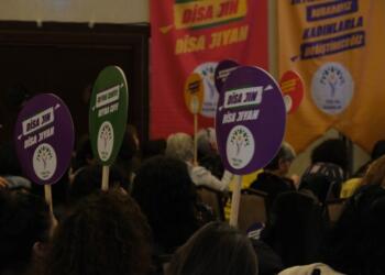 Yeşil Sol Kadın Meclisi’nin Kürtçe seçim şarkısı: Dîsa jin, dîsa jiyan