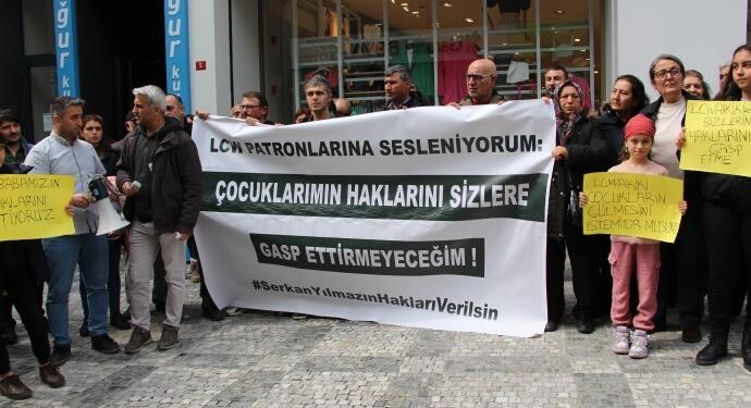 Dayanışmayı gittiği için işten çıkarılan Yılmaz eylemde