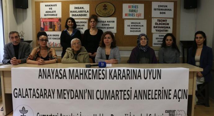 Cumartesi Anneleri’ne saldırıya karşı suç duyurusu