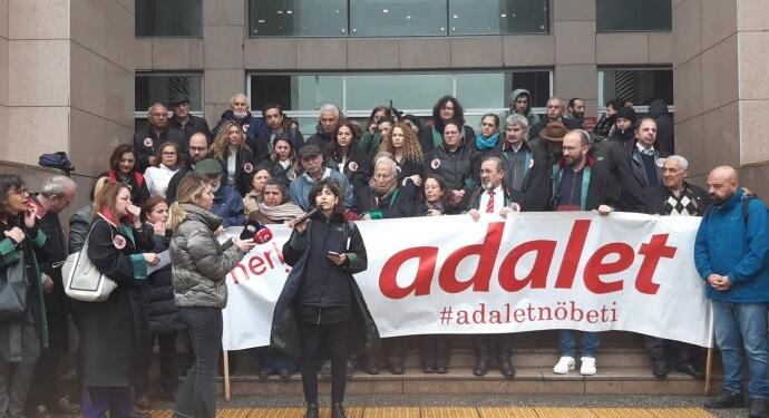 Hukukçulardan açıklama: Gezi onurumuzdur