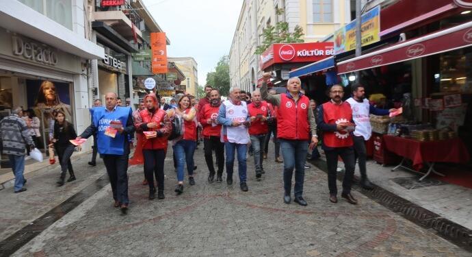 İzmir 1 Mayıs Tertip Komitesi: Kardeşliği yeniden inşa için meydanlara