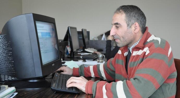 Gazeteci Ertaş’a yöneltilen suçlama: Röportajlar ve kitaplar