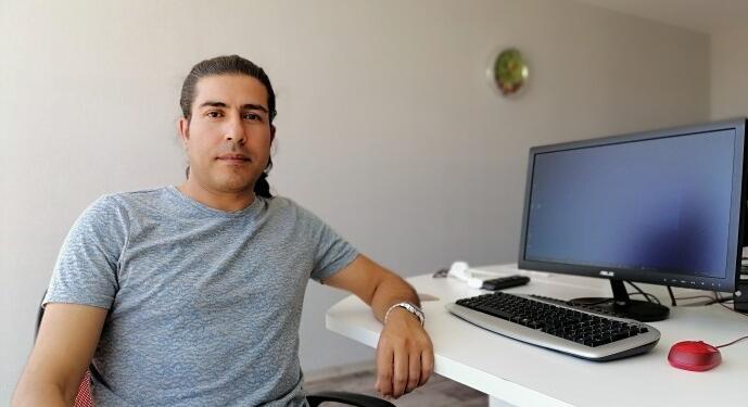 Katıldığı programlarda yorum yapması suç sayıldı