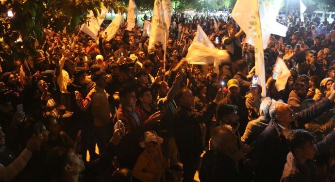 Eyyübiye’de miting gibi büro açılışı: Birlikte değiştireceğiz