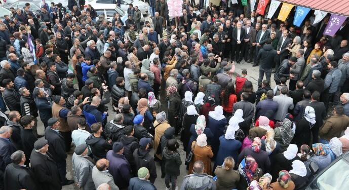 Yeşil Sol Parti Serhat’ta: Kürtler ne kazandıysa kendi iradeleri ile kazandı