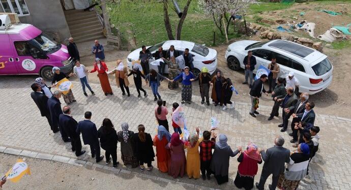 Yeşil Sol Parti Serhat’ta her sokakta