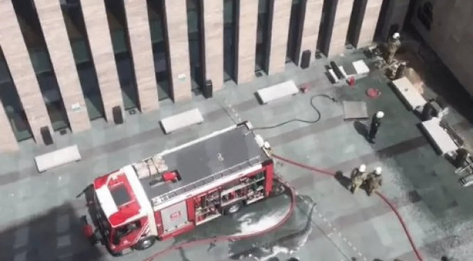 Taksim AKM’de yangın çıktı