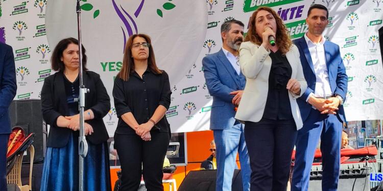 Siyasi operasyona tepki veren Aydeniz: Kaybedeceksiniz