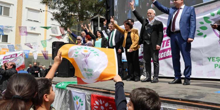 Yeşil Sol Parti Akdeniz’de seçim turuna Antalya’dan başladı: Hesap soracağız