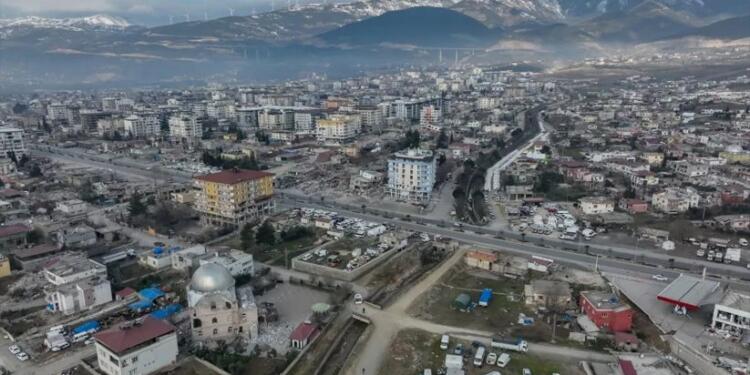 Ankara’ya göçmek zorunda kalan depremzedeye bin lira yardım verdiler
