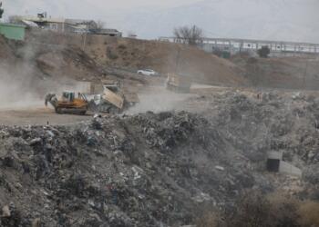 Depremin üstünden iki ay geçti: Çadır yok, dayanışma var
