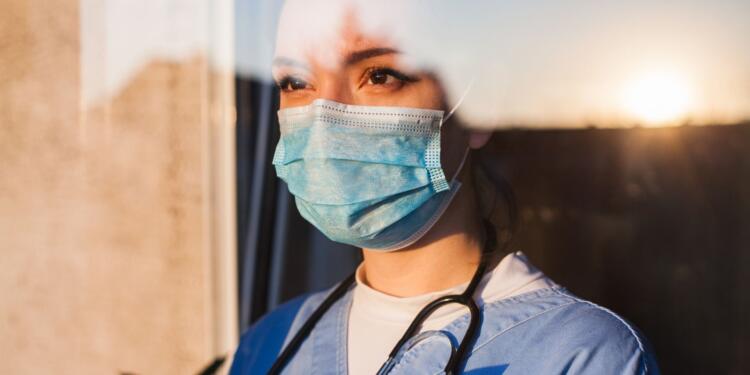 TTB: 3 ayda 700 sağlık çalışanı yurtdışına gitmek için belge istedi