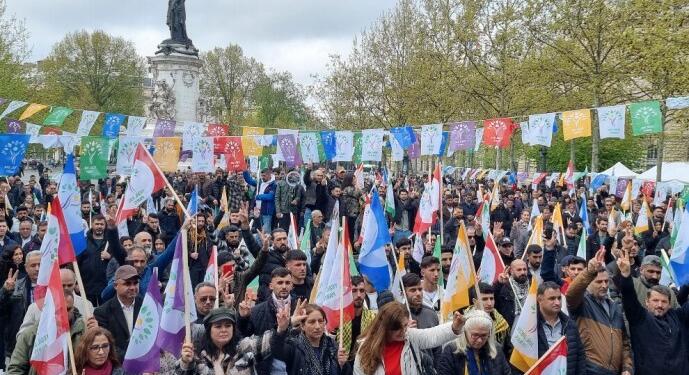 Emek ve Özgürlük İttifakı Paris’te miting yaptı