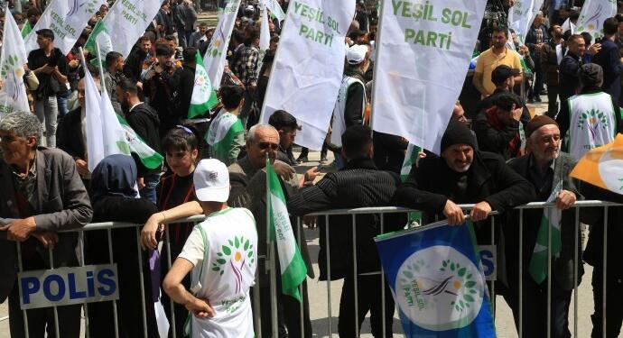 Mûş mitingi ardından gözaltı