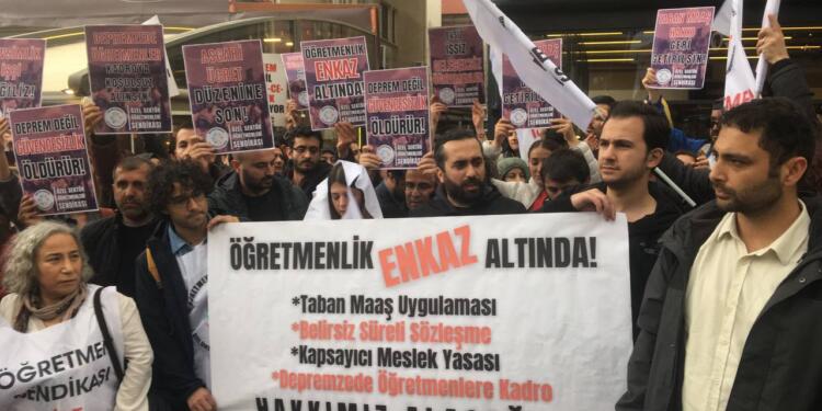 Öğretmen Sendikası MEB’in kapısına dayandı