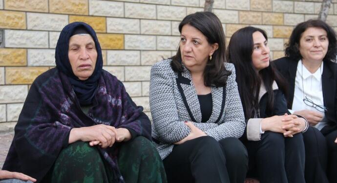 Buldan’dan Riha halkına: Emine Şenyaşar’ın adalet çığlığını gözeterek oylarınızı kullanın