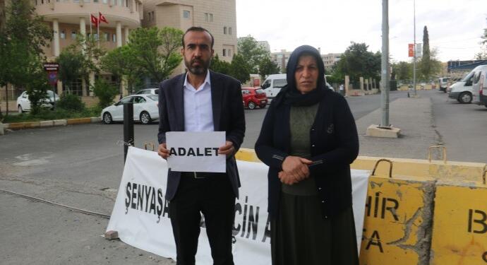 Şenyaşar ailesi katledilen aile bireylerinin mezarını ziyaret etti