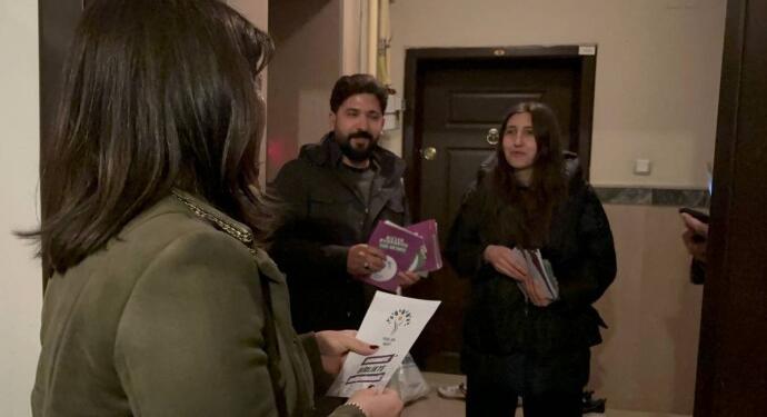 Yeşil Sol Partili gençler Buldan’dan oy istedi