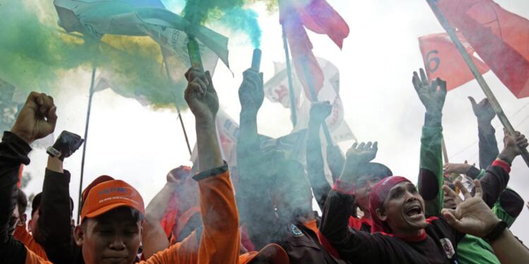 Dünya’da milyonlar 1 Mayıs alanlarındaydı