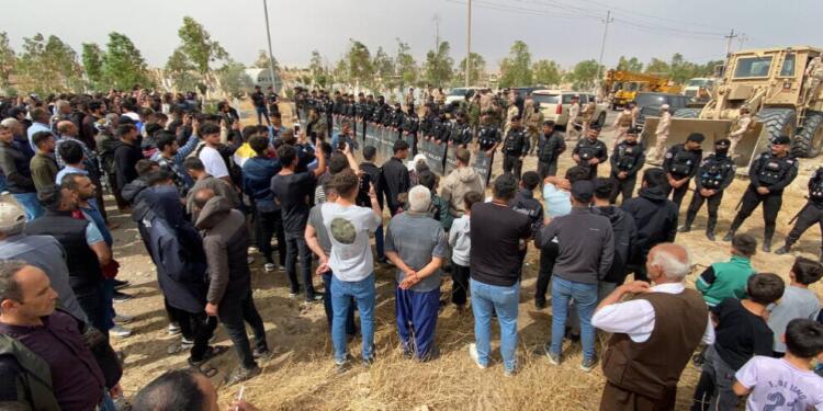 Iraklı güçler Mexmur’a giriş ve çıkışları kapattı