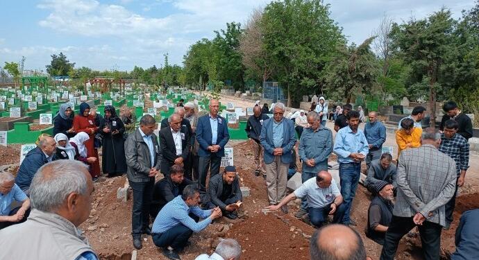 Sürgünde hayatını kaybeden Armutlu Amed’de uğurlandı