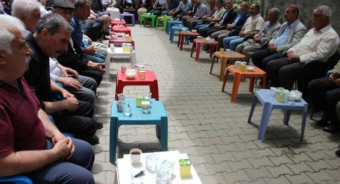 Yalçınkaya’nın taziyesine kitlesel ziyaret