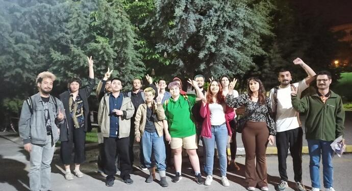 YSK önünde demokrasi nöbeti tutanlar serbest bırakıldı