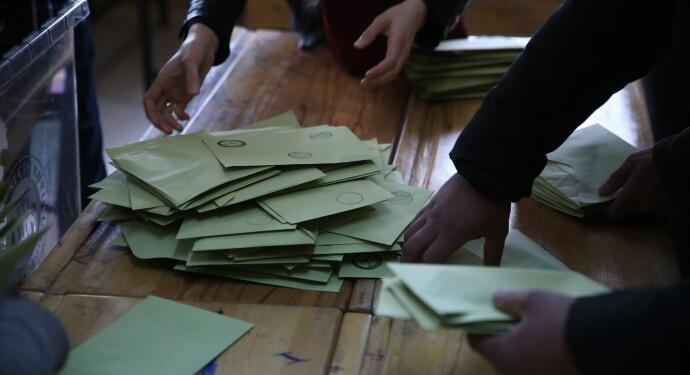 Usulsüzlükler bitmiyor: Yeşil Sol Parti’nin oyları sıfırlandı