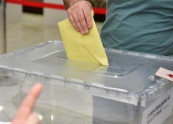 50 bin genç seçmen oy kullanacak