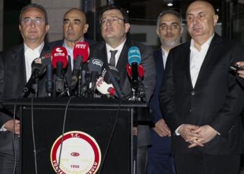 CHP’den YSK’ye ziyaret: Oyları takip etmeye devam ediyoruz, görevimizin başındayız