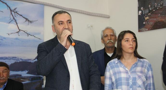 Yeşil Sol Parti katledilen sanatçı Aymaz’ın taziyesine katıldı