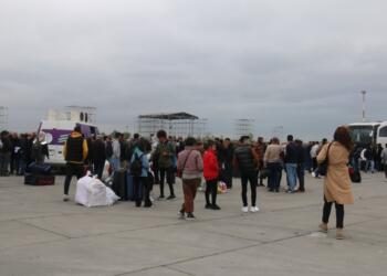 3 bin 510 hareketli seçmen Amed için yola çıktı